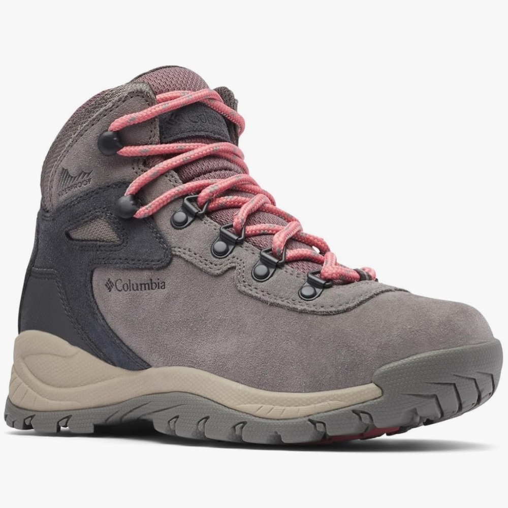Columbia Women's Newton Ridge Plus Waterproof Amped Hiking Boot